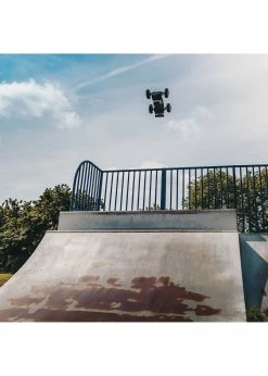 Arrma 1/8 NOTORIOUS 6S V5 4WD BLX Stunt Truck With Spektrum Firma RTR - Black -Rc Car Component Shop arrma 1 8 notorious 6s v5 4wd blx stunt truck with 19