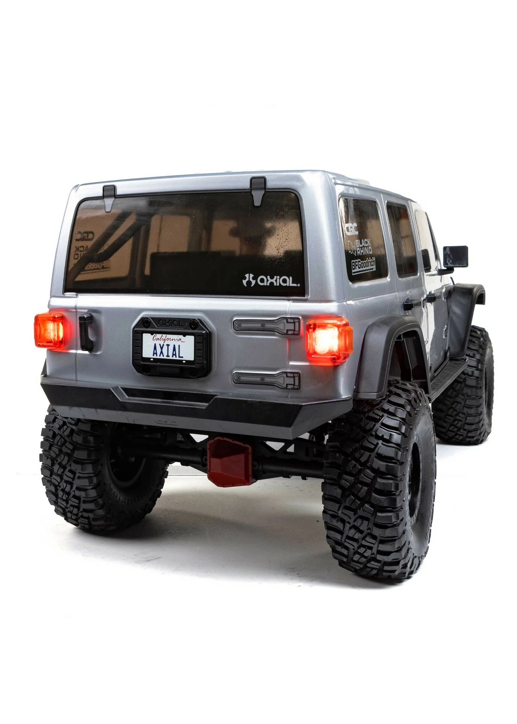 Axial 1/6 SCX6 Jeep JLU Wrangler 4WD Rock Crawler RTR: Silver 8 Axial 1/6 SCX6 Jeep JLU Wrangler 4WD Rock Crawler RTR: Silver - Image 6